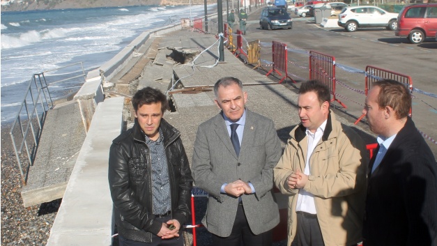 Visita del Subdelegado del Gobierno el pasado mes de febrero para ver los daños del temporal.